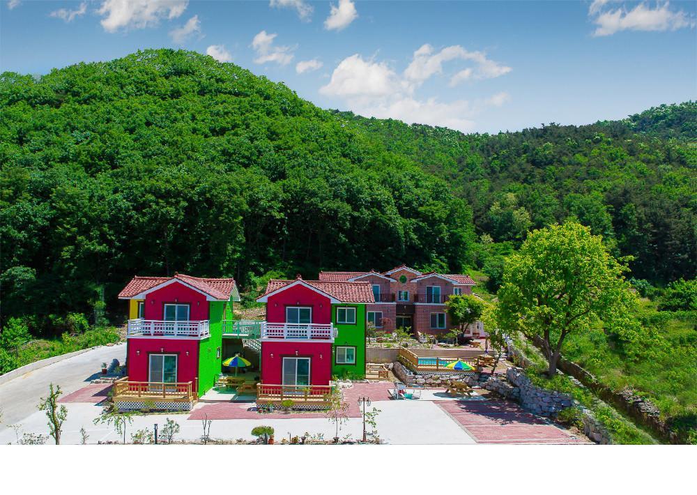 Utopia Pension Gyeongju Eksteriør billede